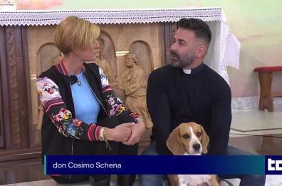 Brindisi, il prete influencer che porta gli animali in chiesa approda in tv