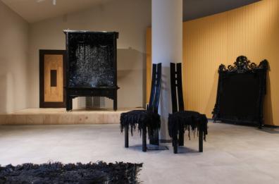 Da Taranto al FuoriSalone di Milano, il design vintage di un team di artigiani