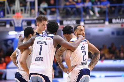Happy casa Brindisi scivola al PalaPentassuglia: sconfitta con il punteggio di 73-86