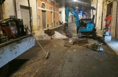 Brindisi, si rompe troncone della rete idrica: città senz’acqua per 6 ore