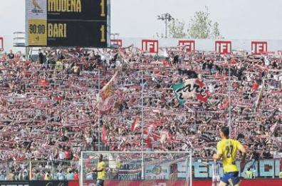 Calcio Bari, Mignani è deluso: «Il vantaggio va gestito meglio»