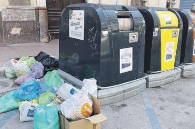 Taranto, sale la tensione all’Amiu: assemblee dei dipendenti