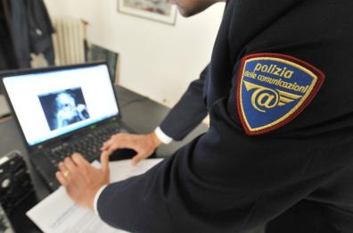 Lecce, nel computer decine di migliaia di foto pedopornografiche: 71enne ai domiciliari