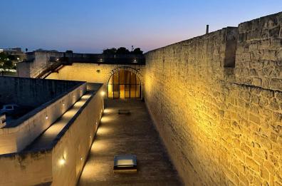 Lecce, mostre nelle Mura urbiche: si comincia con «An artist known as Banksy»