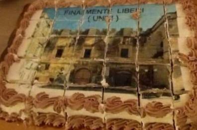 Cavallino, torta «offensiva»dopo la morte dell'ex sindaco Gorgoni: archiviazione per i 41 indagati