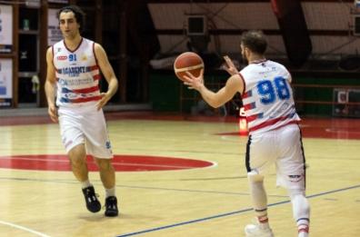 Pallacanestro, University e Academy al via l'avventura playoff