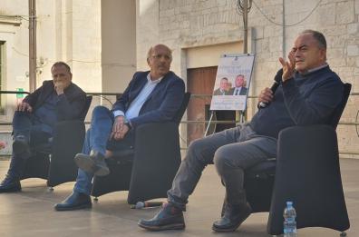 Martina Franca, missione «legalità»: Gratteri abbraccia gli studenti