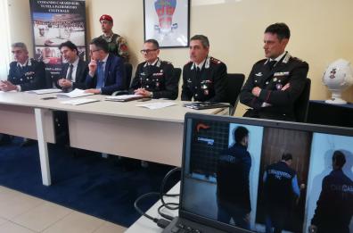 Da Canosa in tutta Italia una banda impegnata in scavi clandestini e traffico di reperti archeologici: 16 arresti, 51 indagati