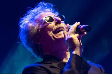 Fabio Concato al Petruzzelli di Bari: «Qui hanno cantato miei nonni»