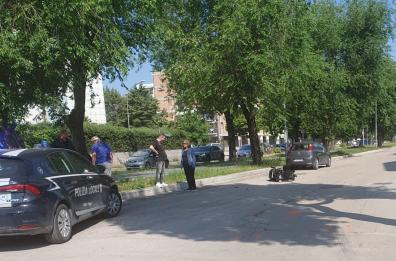 Foggia, pirata della strada investe una donna in carrozzina e scappa