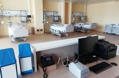 Pronto soccorso Lecce, medici esasperati: «Su di noi accuse infondate, pronti alle dimissioni»