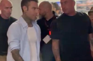 Fedez, J-Ax e Annalisa a Taranto per Battiti Live: fan in delirio