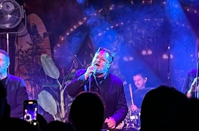Il “Gladiatore” Russell Crowe in concerto a Taranto il 22 giugno
