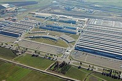 Stellantis,  nubi e timori  incombono su Melfi per la gigafactory francese
