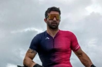 Duemila chilometri in bici dalla Basilicata a Parigi in 10 giorni