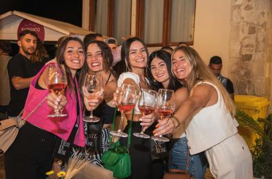 Vieste, 15mila presenze alla rassegna enologica