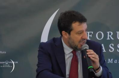 Infrastrutture più moderne e mobilità sostenibile: il ministro Salvini a Manduria per «Forum in Masseria»