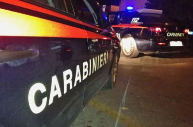 Sparatoria nel Salento: 42enne ucciso in un agguato a Squinzano. La vittima era con la fidanzata e il figlio neonato
