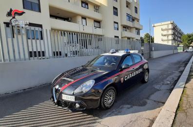 Tentò un duplice omicidio ma scappò per sottrarsi al carcere: giovane coratino arrestato a Madrid 