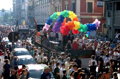 Bari Pride 2024, il 29 giugno si terrà la sfilata dei diritti  