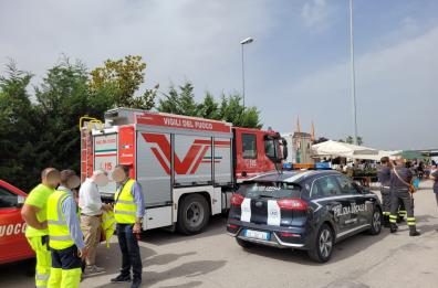 Torre faro pericolante: ambulanti sgomberati al mercato di Foggia