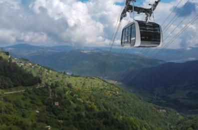 Funivia sulle Dolomiti lucane per collegare la Basentana: una «sorella» per il «Volo dell'angelo»?