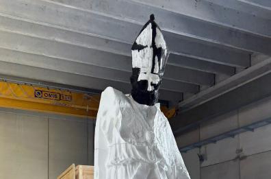 Lecce, la statua di Sant'Oronzo prende forma: tornerà in piazza a Natale