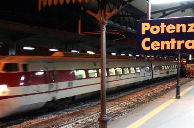 Potenza, qui da noi la disabilità non viaggia in treno