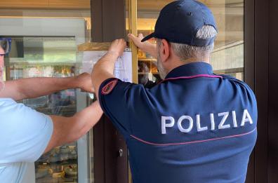 Taranto, chiuso per 30 giorni il bar dove fu pianificato l'omicidio di Cosimo Nardelli