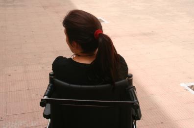 Bari, disabile sotto sfratto cerca casa «Nessuno affitta perché sono malata»