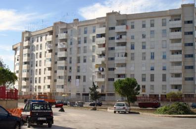 Taranto, il Comune smorza le polemiche: a Paolo VI arriva il «facilitatore»