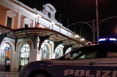 Bari, risse tra migranti in pieno centro, è allarme sicurezza