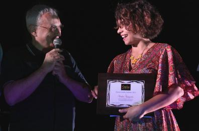 Lecce, la cantautrice Dalila Spagnolo vince il Premio Civilia Salento 2023
