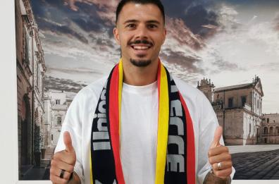 Dalla Fiorentina al Lecce, arriva Lorenzo Venuti