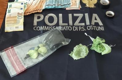 Ostuni, spaccio droga al mercato settimanale: un uomo ai domiciliari