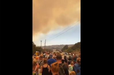 Grecia, Rodi: incendio e fiamme sull'isola