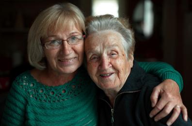 Fondazione CON IL SUD mette a disposizione 4 mln per interventi a favore dei caregiver 