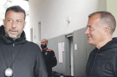 Calcio, il Lecce gioca sulla difensiva: Hjulmand non si svende