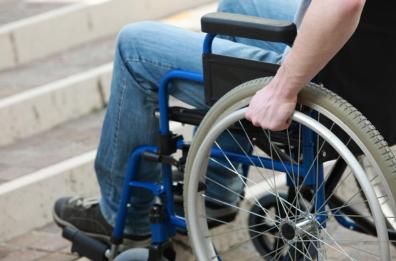 Puglia, 800mila euro per abbattere le barriere architettoniche
