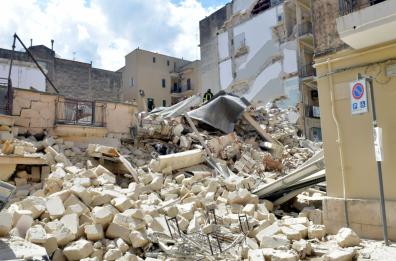 Palazzina crollata a Matera: sessanta sfollati dopo lo sgombero di 6 edifici