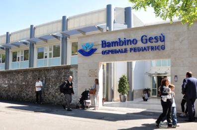 Bimbo colpito da polmonite acuta, Monopoli si unisce per sostenere Francesco