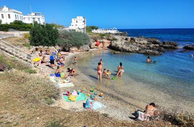 Puglia, il fascino della spiaggia libera, che resiste a tutte le mode
