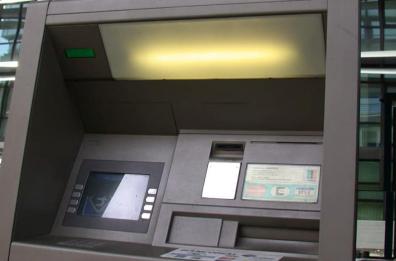 Basilicata, allarme Uil: «Sempre meno filiali bancarie, lucani insoddisfatti»