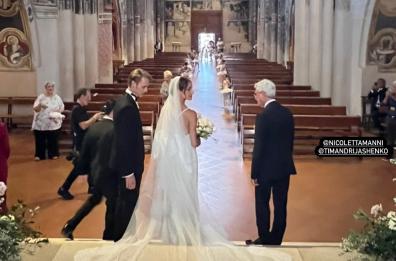 Nicoletta Manni si è sposata a Galatina con Timofej Andrijashenko: super testimone Roberto Bolle