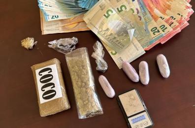 Taranto, arrestato dai carabinieri un 21enne per detenzione e spaccio di droga