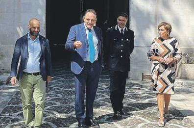 «A Bari i detenuti stanno bene ma che inquietudine quei fuochi d’artificio esplosi in città ogni notte»