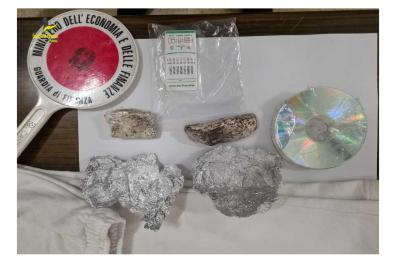 Potenza, ritira pacco proveniente dalla Spagna: dentro 70 grammi di cocaina, arrestato