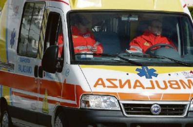 Lite in strada a Brindisi, 50enne ferito al volto: rischia di perdere un occhio