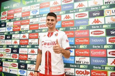 Bari calcio, nella famiglia biancorossa arriva Īlias Koutsoupias