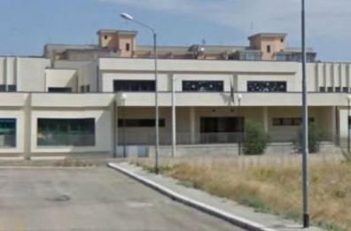 Trani e i fondi PNRR, lavori quasi al via per due mense scolastiche